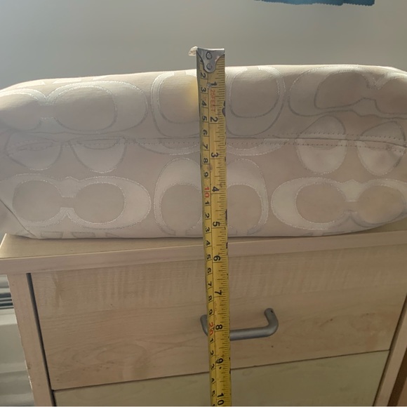 Large COACH bright tote - Picture 3 of 9